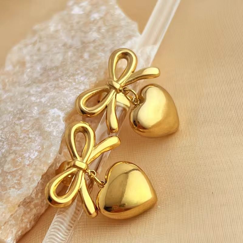 Bow Heart Earings
