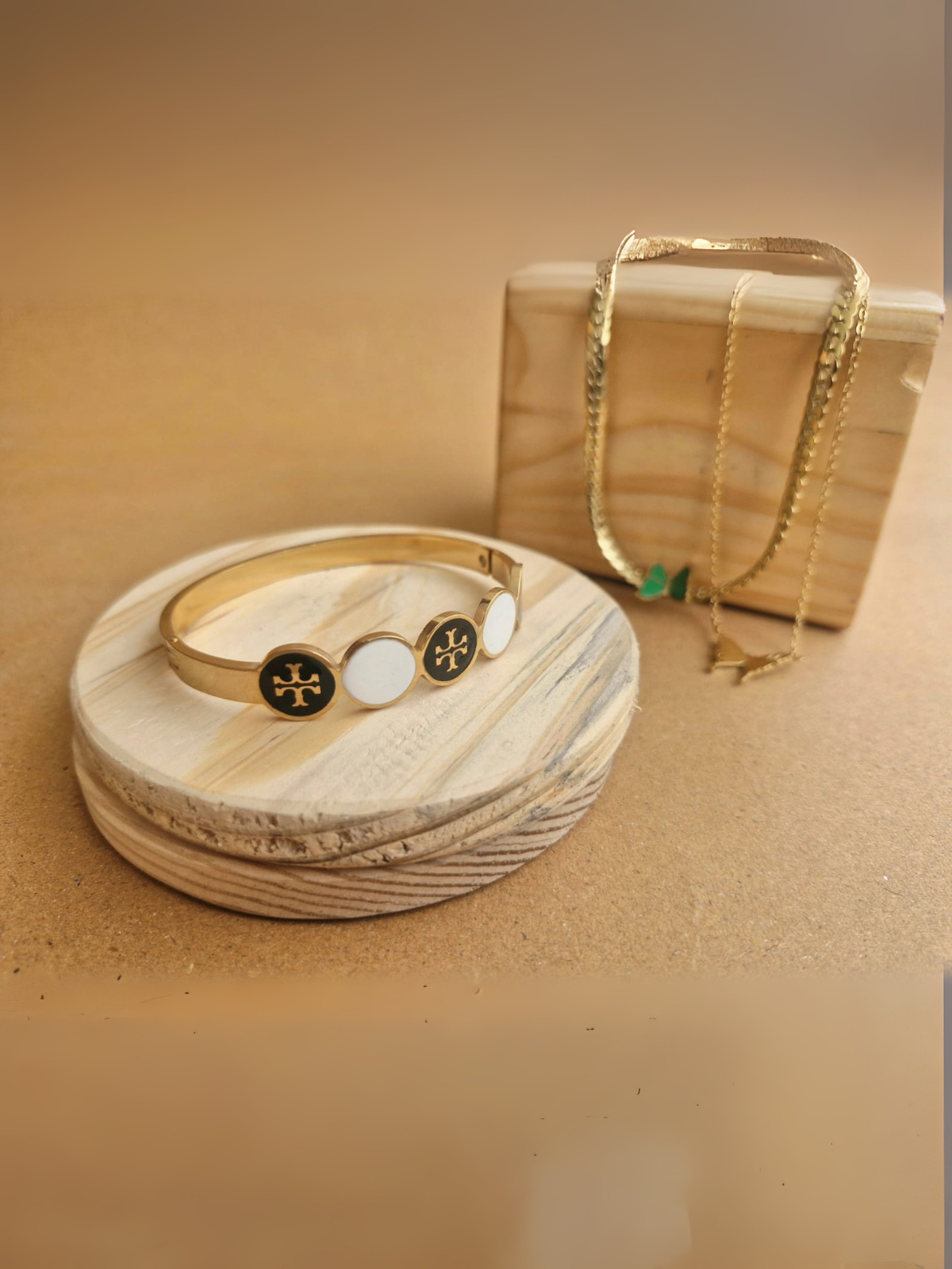 Tory Burch Handcuff
