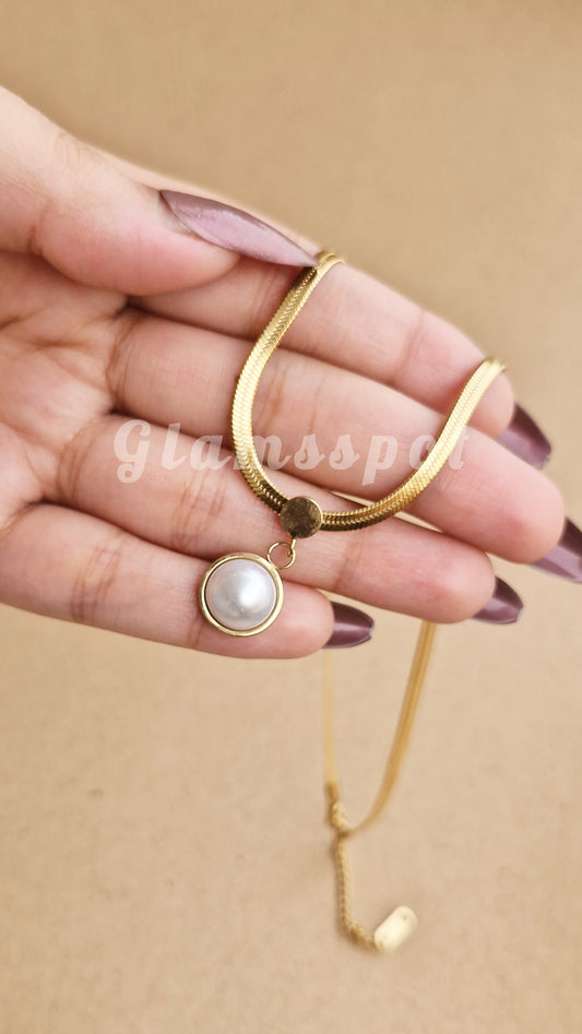 Pearl Necklace