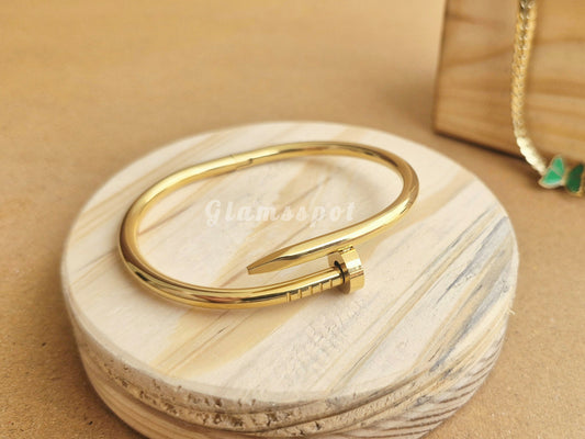 Nail Cartier