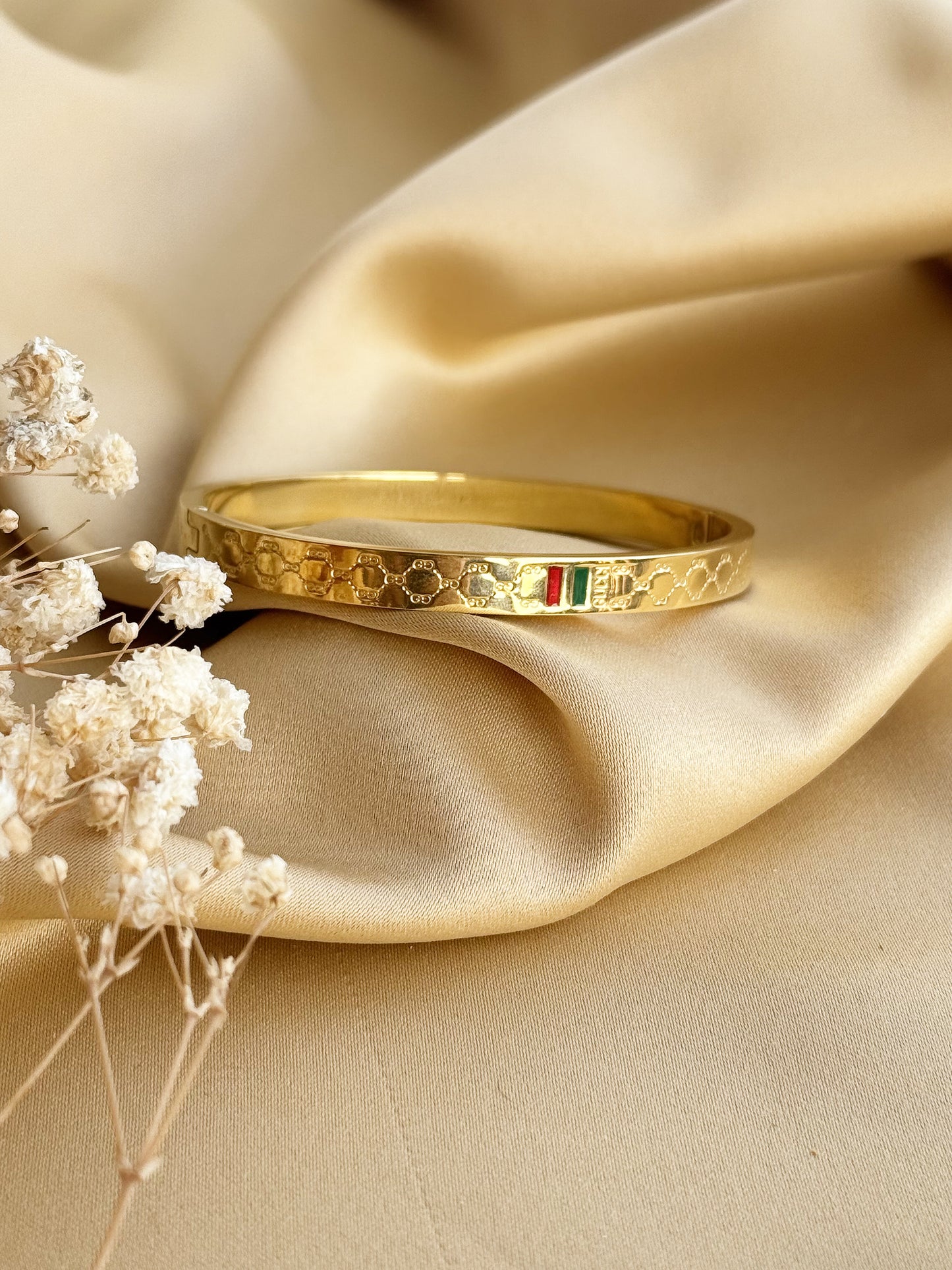 Gold Plated Gucci Handcuff