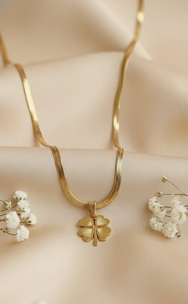 Golden Chance Necklace